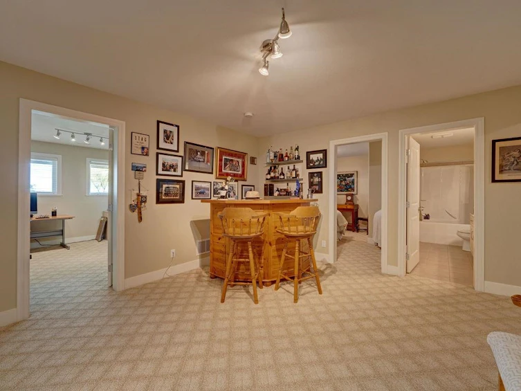 6327 Baillie Road, Sechelt, BC, V7Z 0N7 - 24