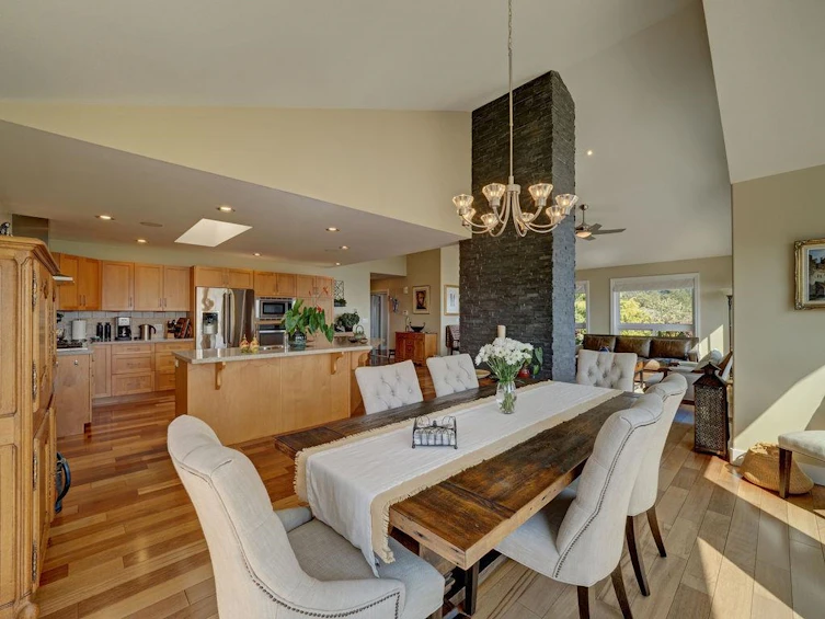 6327 Baillie Road, Sechelt, BC, V7Z 0N7 - 15