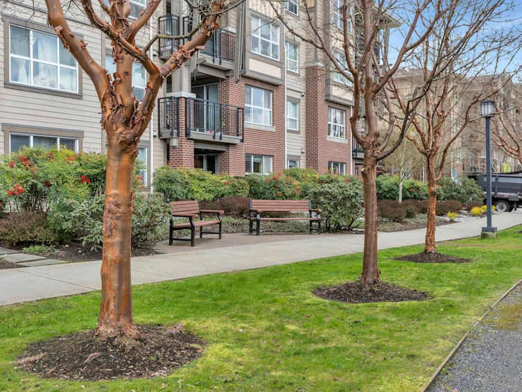 302-5885 Irmin Street, Burnaby, BC, V5J 0C2 - 39