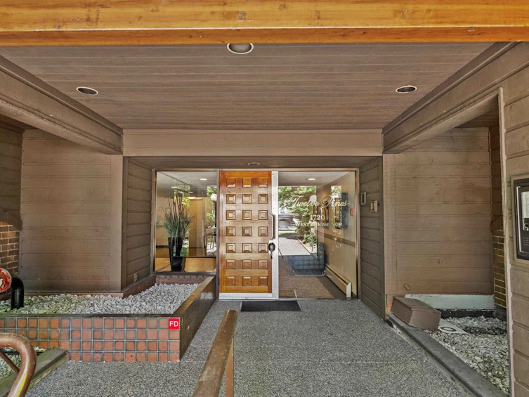307-1720 W 12th Avenue, Vancouver, BC, V6J 2E6 - 3