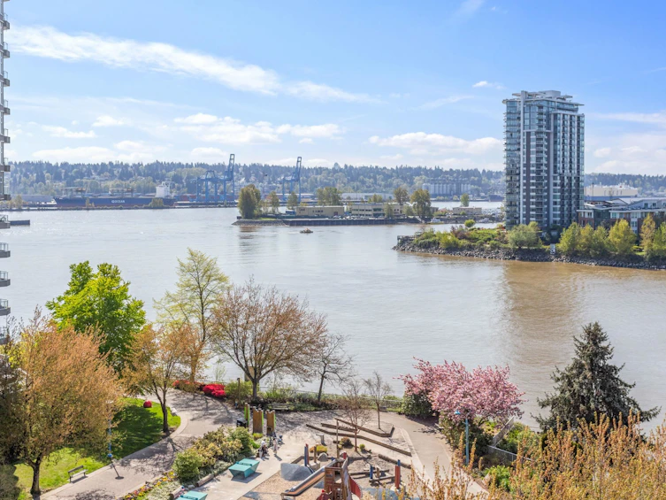 801-8 Laguna Court, New Westminster, BC, V3M 6M6 - 32