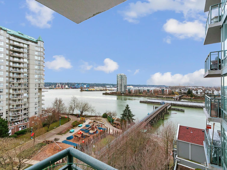 801-8 Laguna Court, New Westminster, BC, V3M 6M6 - 2