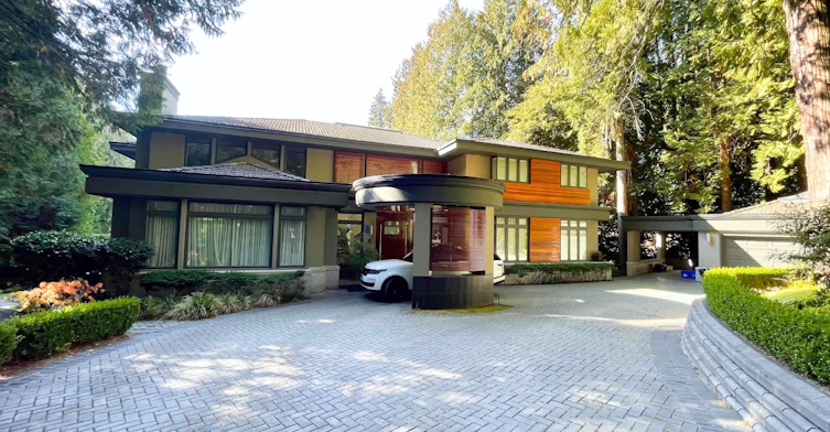 2838 Sw Marine Drive, Vancouver, BC, B6N 3X9
