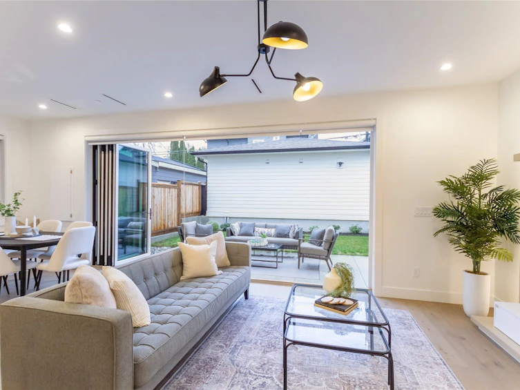 2-1982 Venables Street, Vancouver, BC, V5L 2H8 - 2