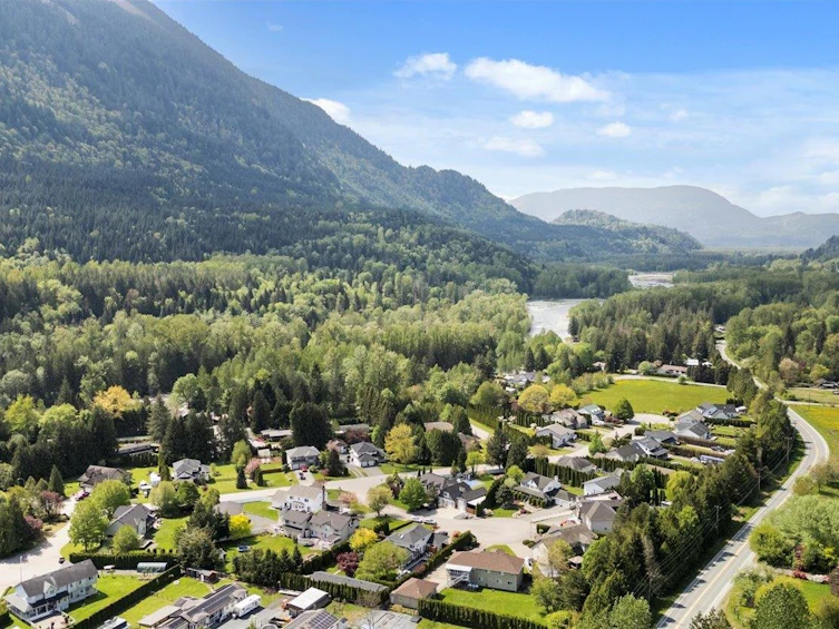 5052 Whitewater Place, Chilliwack, BC, V4Z 1H5 - 39