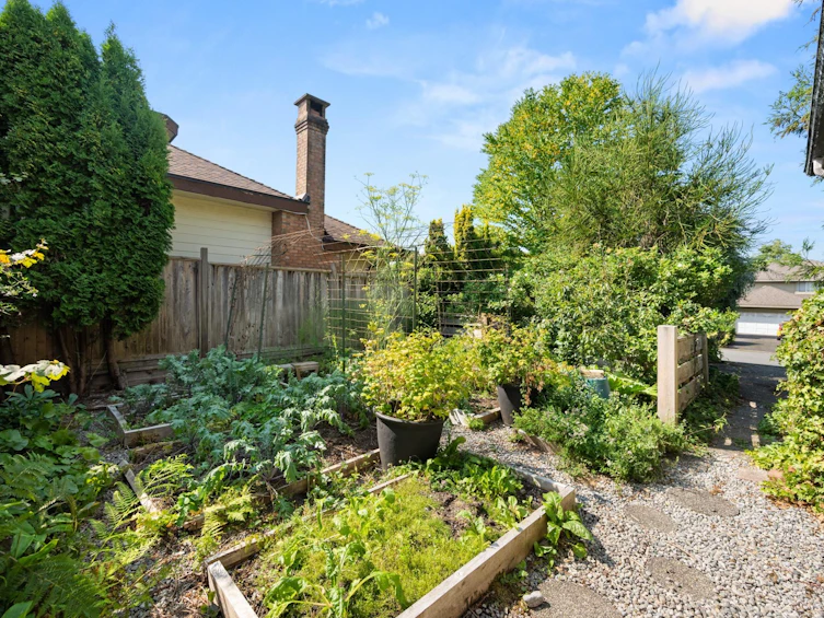 12535 216 Street, Maple Ridge, BC, V2X 5K4 - 35