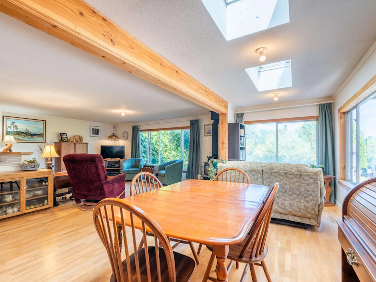 5459 Derby Road, Sechelt, BC, V7Z 0M1 - 8