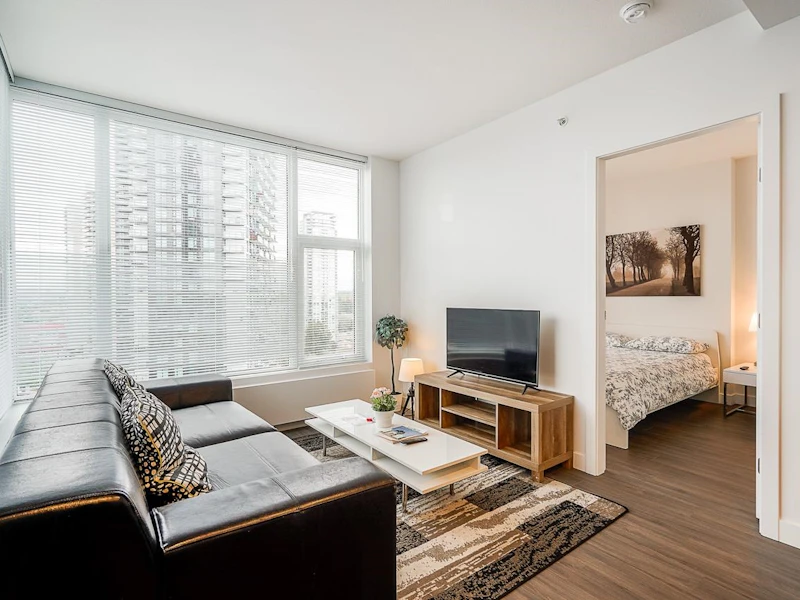 1404 - 13655 Fraser Highway, Surrey BC