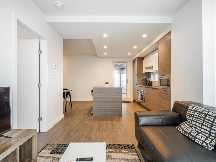 1404-13655 Fraser Highway, Surrey, BC, V3T 0P8 - 4