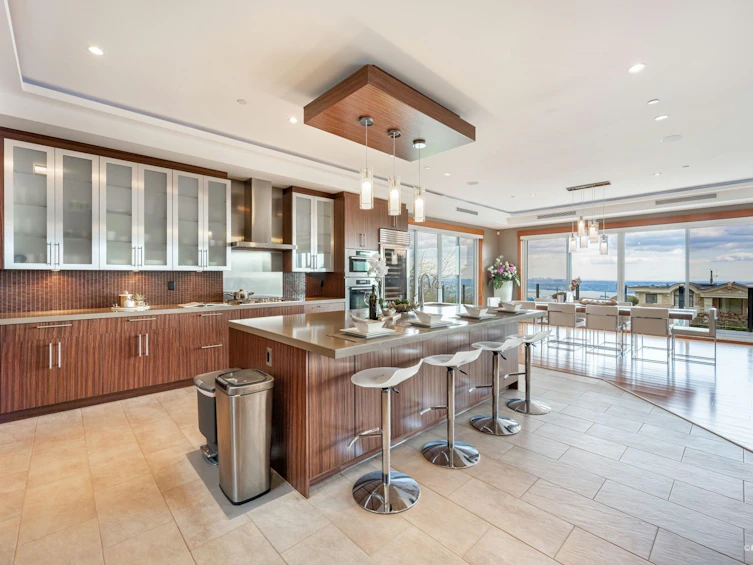 1113 Gilston Road, West Vancouver, BC, V7S 2E7 - 10