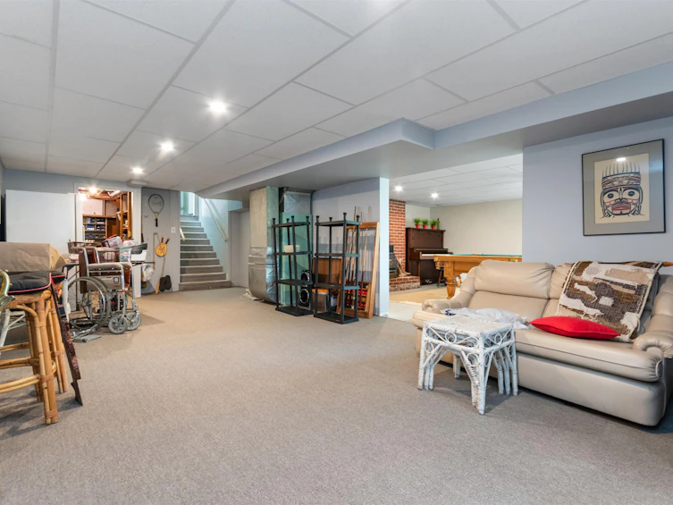 9709 Valemont Street, Chilliwack, BC, V2P 5X1 - 21