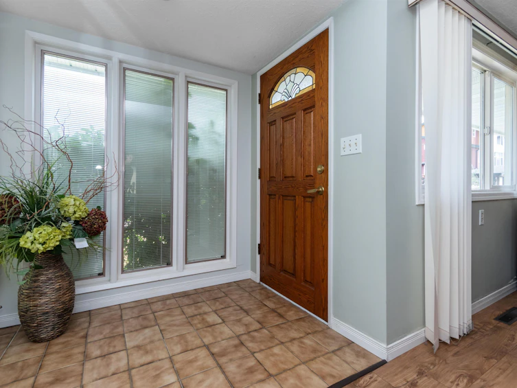 9709 Valemont Street, Chilliwack, BC, V2P 5X1 - 6