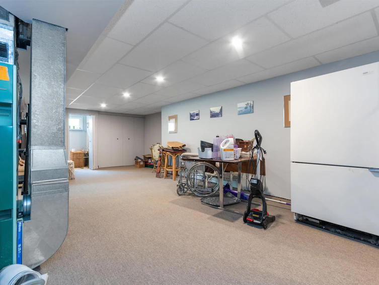 9709 Valemont Street, Chilliwack, BC, V2P 5X1 - 20
