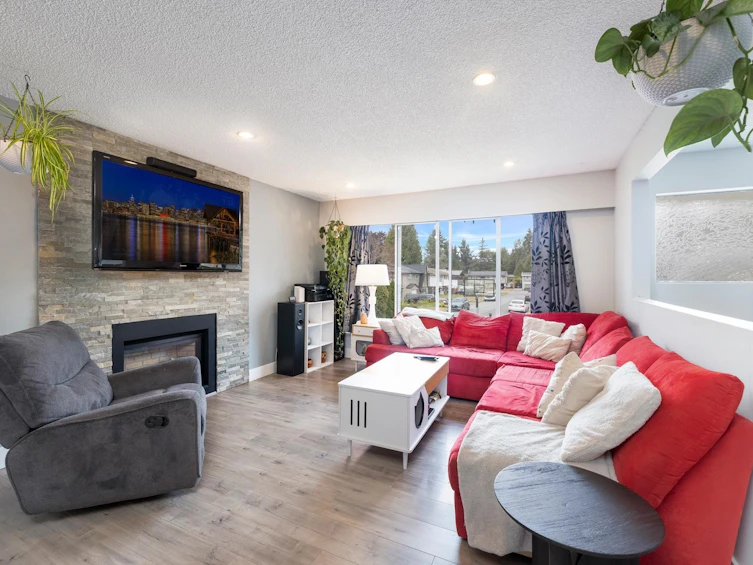 11718 208 Street, Maple Ridge, BC, V2X 7S3 - 3