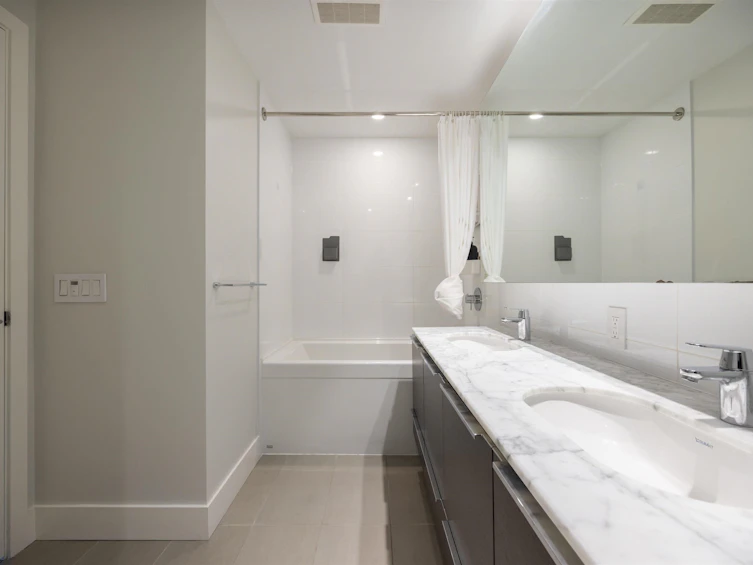 4-5233 Gilbert Road, Richmond, BC, V7C 0B3 - 11
