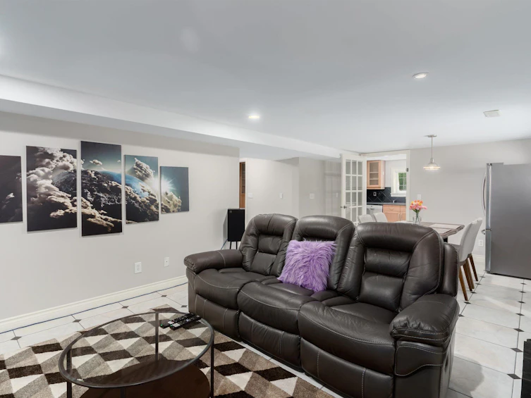 6361 Granville Street, Vancouver, BC, V6M 3E5 - 9