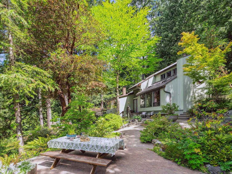 385 Oceanview Road, West Vancouver, BC, V0N 2E0