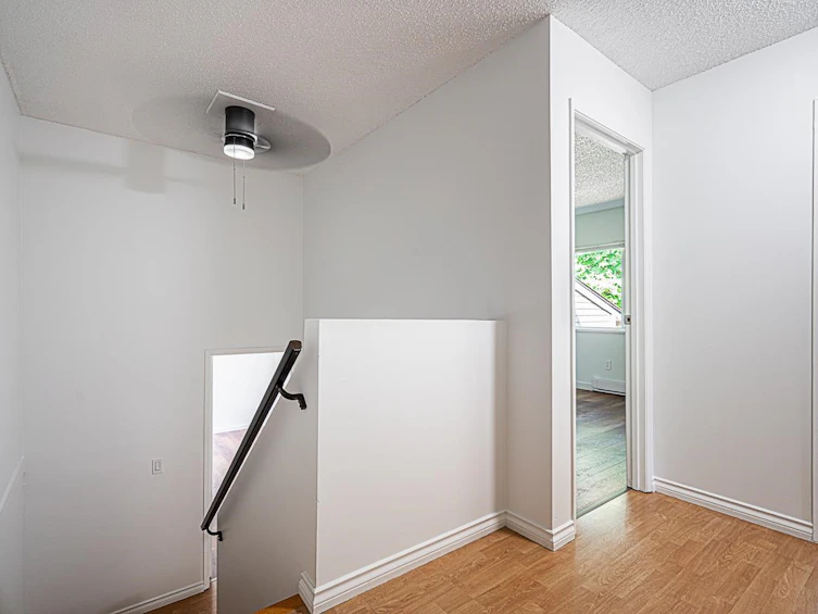 7370 Kokanee Place, Vancouver, BC, V5S 3Y9 - 28