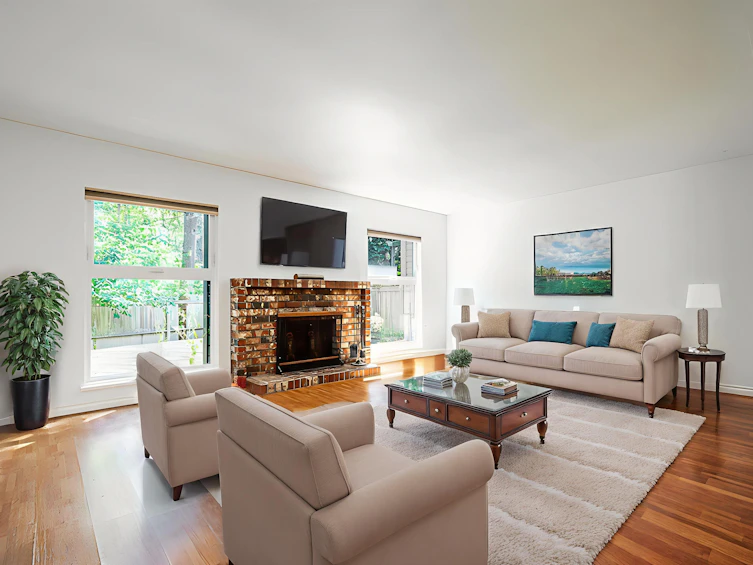 7370 Kokanee Place, Vancouver, BC, V5S 3Y9 - 2