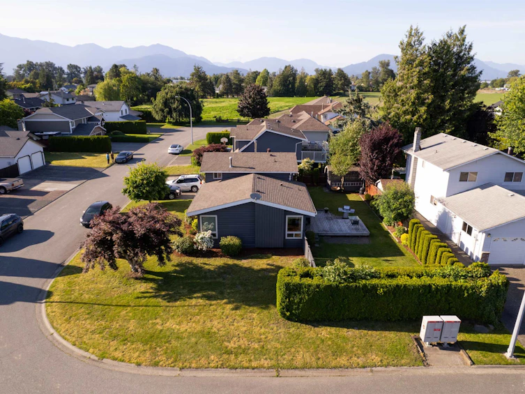 46187 Christina Drive, Chilliwack, BC, V2R 2B6 - 30