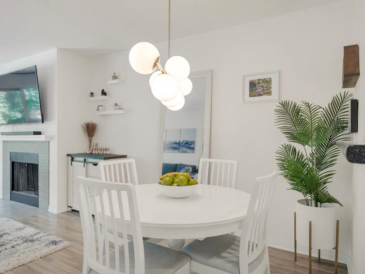 214-555 W 14th Avenue, Vancouver, BC, V5Z 4G8 - 10