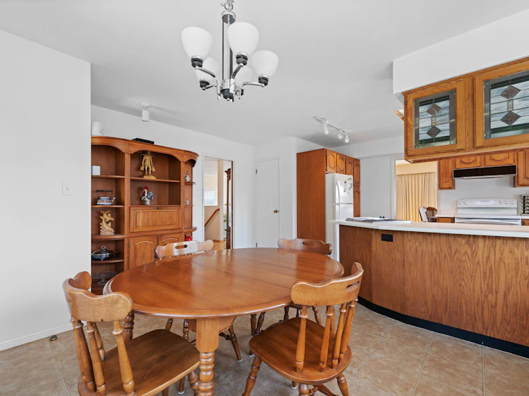 1775 Queens Avenue, West Vancouver, BC, V7V 2X6 - 17
