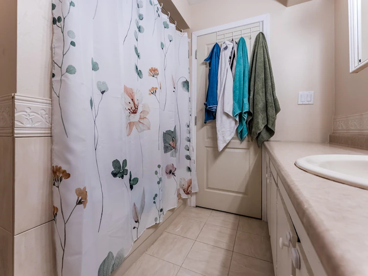 45-46689 First Avenue, Chilliwack, BC, V2P 1X5 - 18