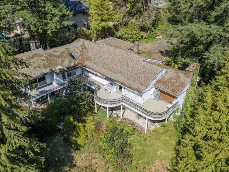 764 Eyremount Drive, West Vancouver, BC, V7S 2A4