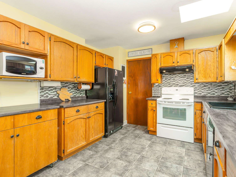 23765 119b Avenue, Maple Ridge, BC, V4R 1V9 - 10