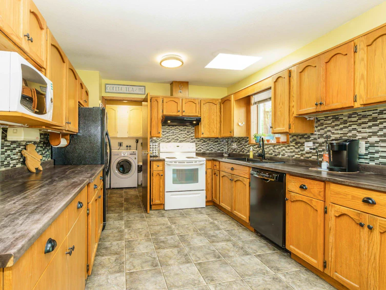 23765 119b Avenue, Maple Ridge, BC, V4R 1V9 - 9