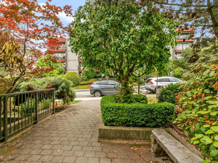 106-2125 W 2nd Avenue, Vancouver, BC, V6K 1H7 - 18