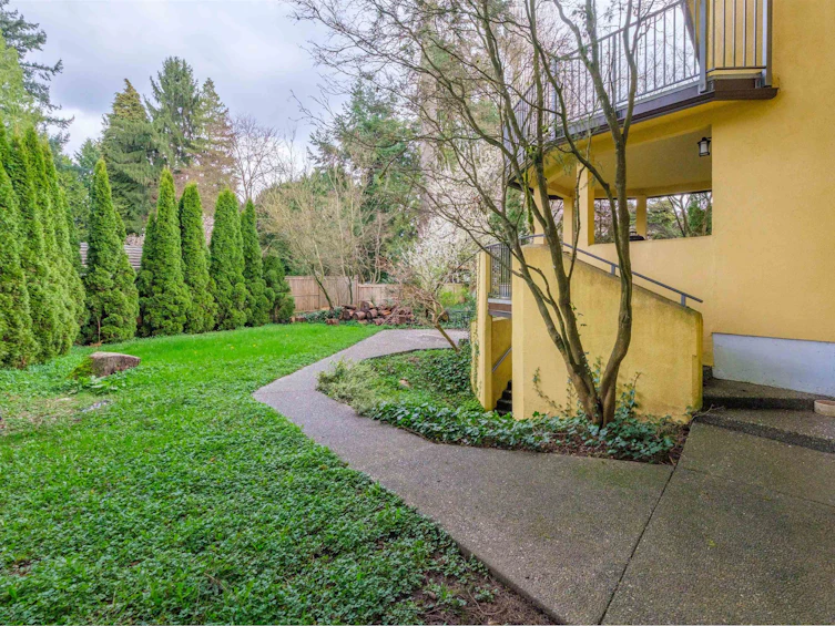 6000 Buckingham Avenue, Burnaby, BC, V5E 2A4 - 39