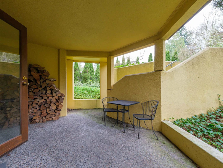 6000 Buckingham Avenue, Burnaby, BC, V5E 2A4 - 32