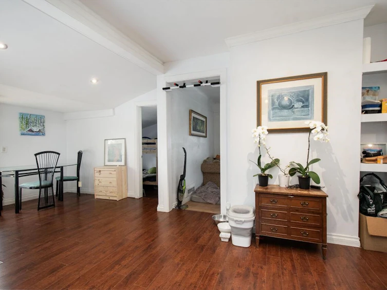 341 W 19th Street, North Vancouver, BC, V7M 1X7 - 9