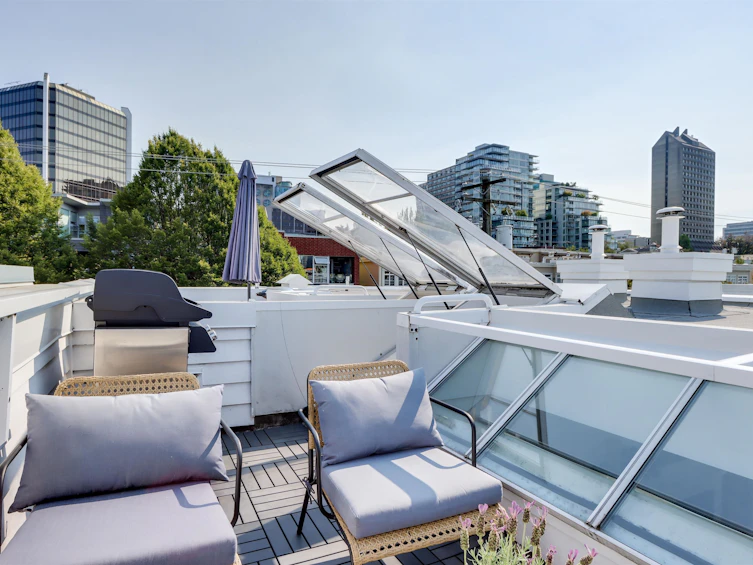 202-655 W 7th Avenue, Vancouver, BC, V5Z 1B6 - 4