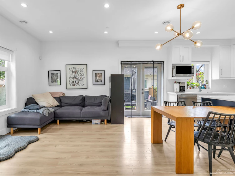 5113 Fairmont Street, Vancouver, BC, V5R 3V4 - 22