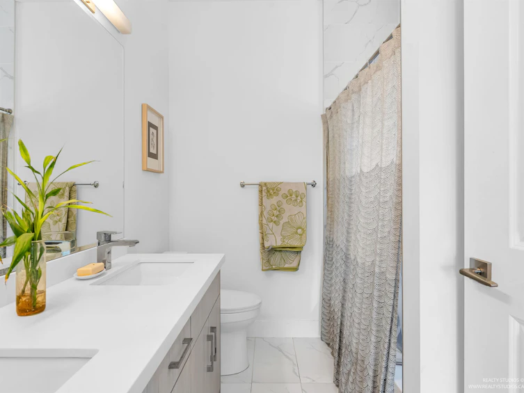 5113 Fairmont Street, Vancouver, BC, V5R 3V4 - 11