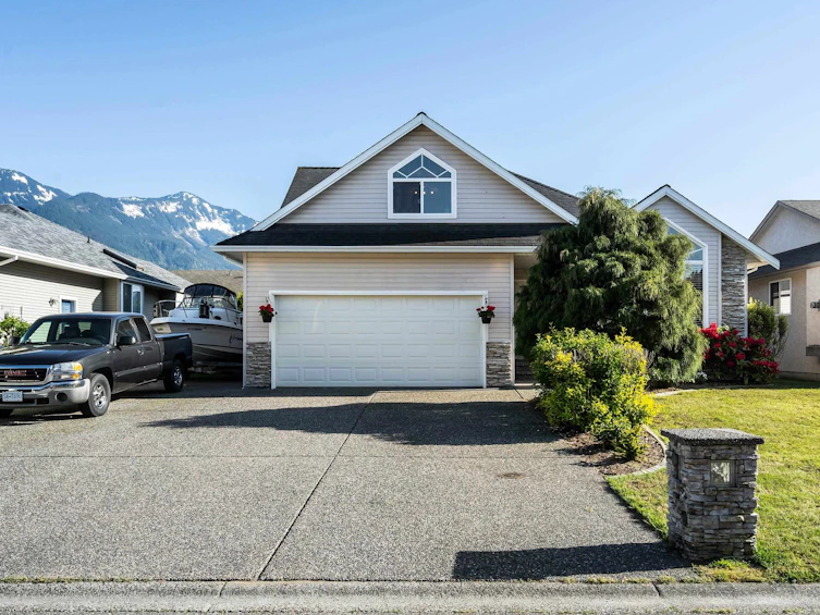 7316 Elm Road, Agassiz, BC, V0M 1A2