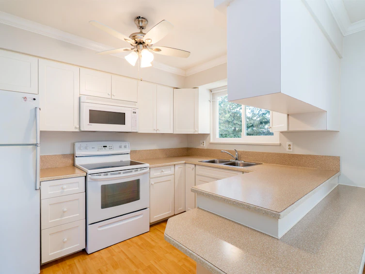 3748 Inverness Street, Port Coquitlam, BC, V3B 3B6 - 11