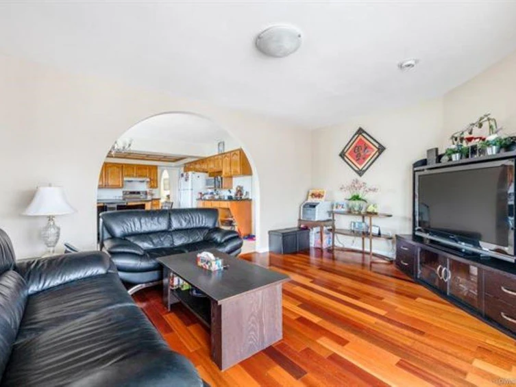 2468 Upland Drive, Vancouver, BC, V5S 2B5 - 9