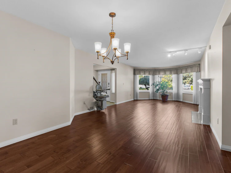 9324 211a Street, Langley, BC, V1M 2B8 - 10
