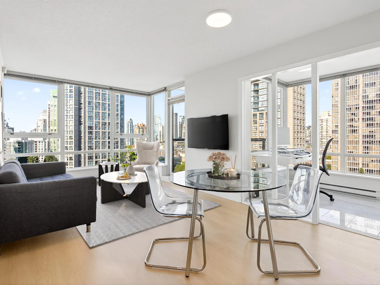 1810-939 Expo Boulevard, Vancouver, BC, V6Z 3G7 - 2