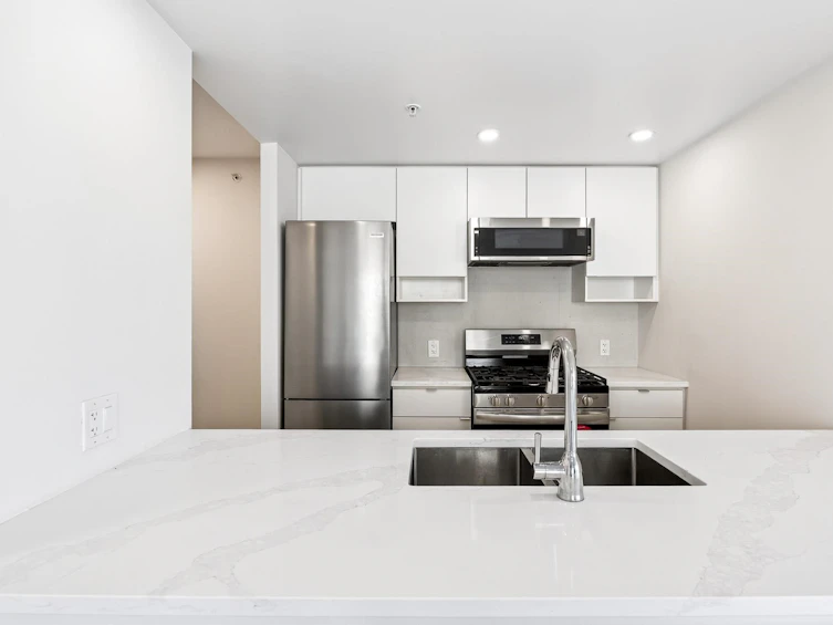 1810-939 Expo Boulevard, Vancouver, BC, V6Z 3G7 - 11
