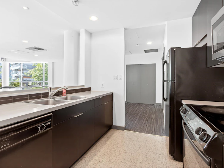 1810-939 Expo Boulevard, Vancouver, BC, V6Z 3G7 - 29