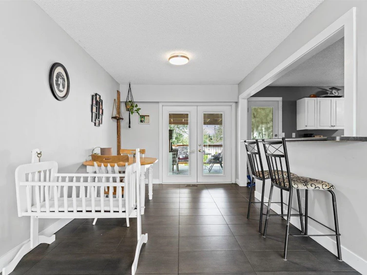 8645 Baker Drive, Chilliwack, BC, V2P 7A3 - 6