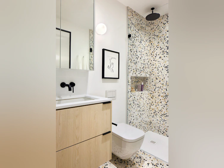 511-471 E Broadway, Vancouver, BC, V5T 1W9 - 11