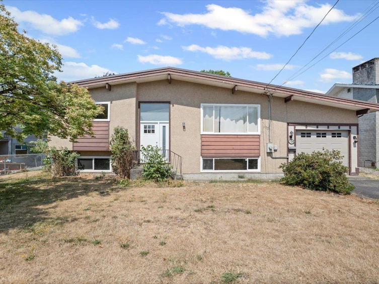 45259 Stirling Avenue, Chilliwack, BC, V2R 2M7