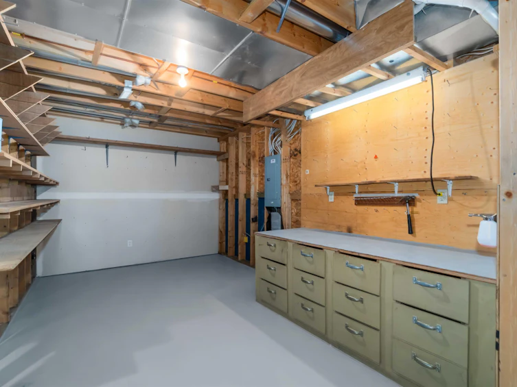 30 Hickory Drive, Port Moody, BC, V3H 5L9 - 31