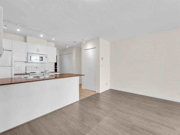 1712-938 Smithe Street, Vancouver, BC, V6Z 3H8 - 11