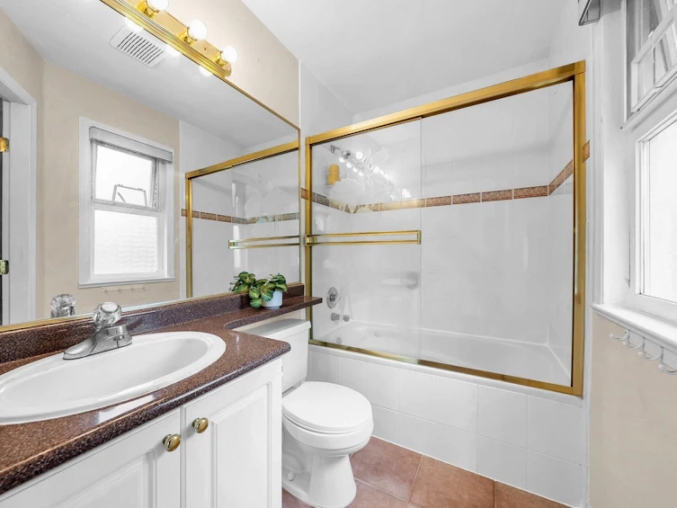1781 E 14th Avenue, Vancouver, BC, V5N 2E3 - 18